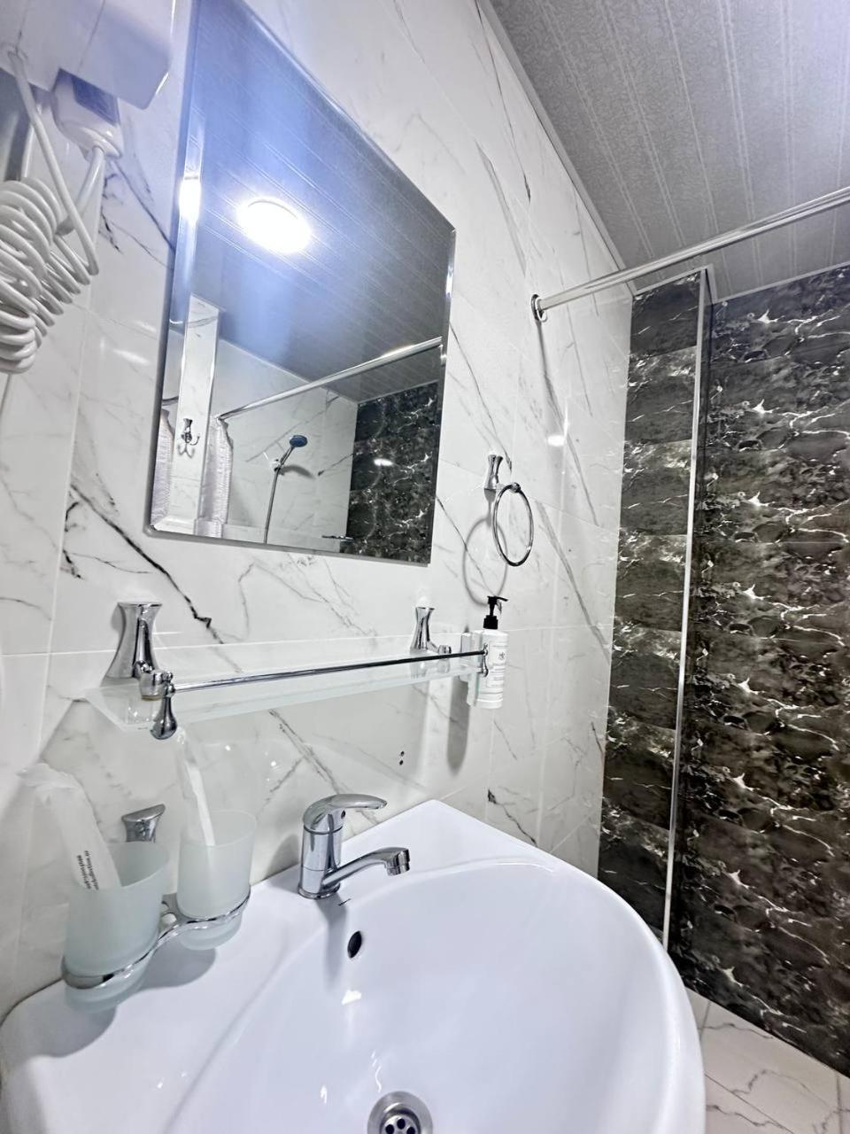 Beshchinor Hotel Tachkent Extérieur photo